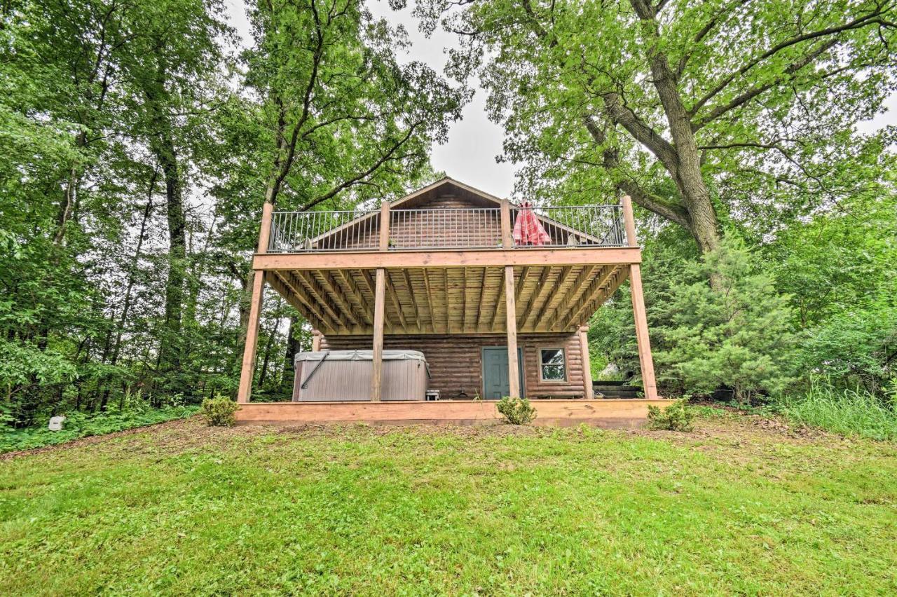 Cozy Amish Country Cabin On Shipshewana Lake! Villa Exterior photo